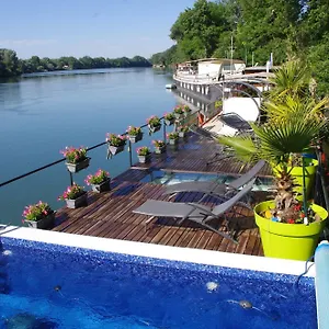 Péniche Le Hasard 5*, Villeneuve-lès-Avignon France